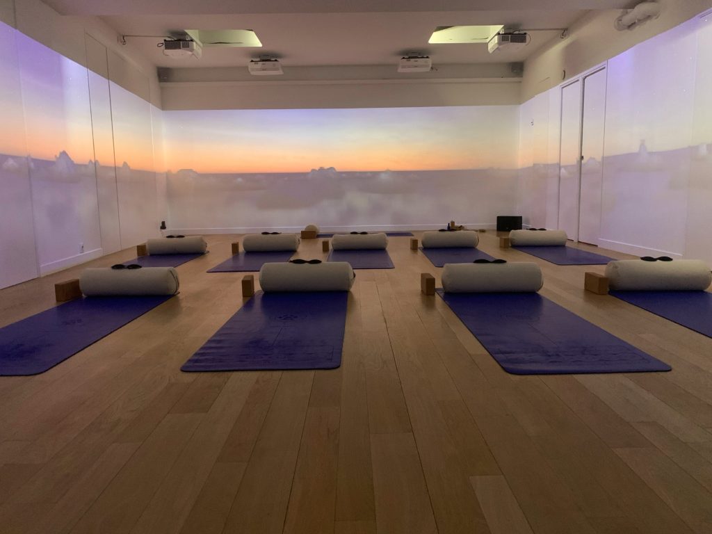 1er studio de yoga immersif